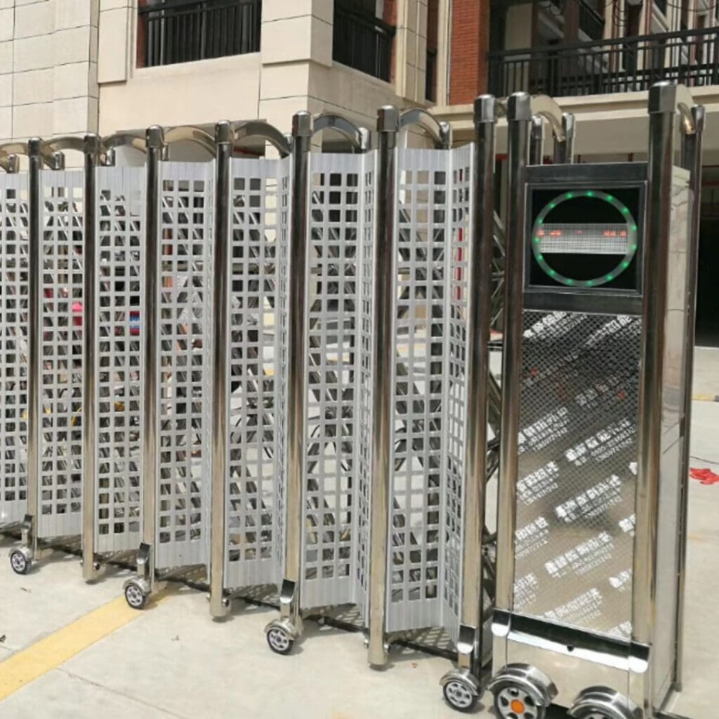 Cổng xếp inox 304