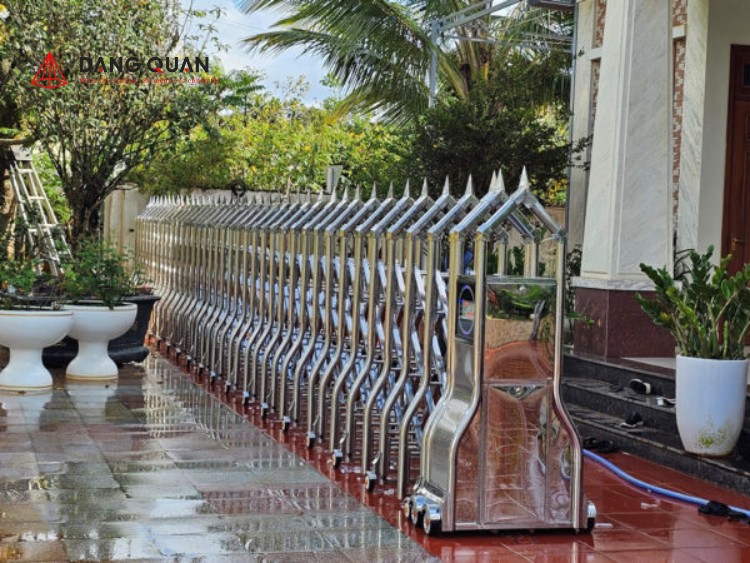 Lắp đặt cổng xếp tại Bắc Ninh