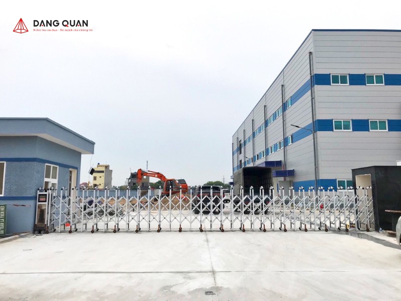 Lắp đặt cổng xếp tại Tuyên Quang