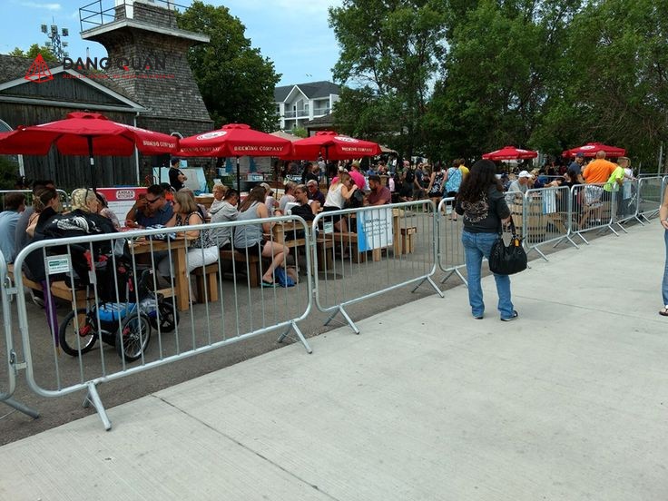 Tầm quan trọng của hàng rào trong sự kiện thể thao