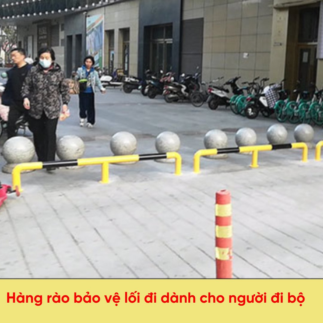 Hàng rào chữ U bảo vệ lối đi bộ